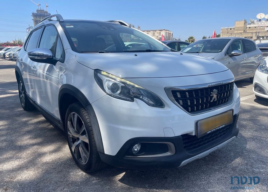 2018' Peugeot 2008 פיג'ו photo #5