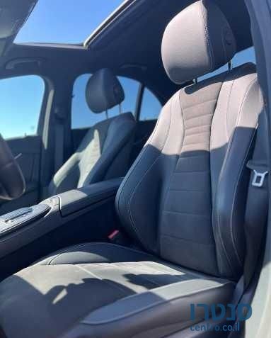 2021' Mercedes-Benz E-Class מרצדס photo #2