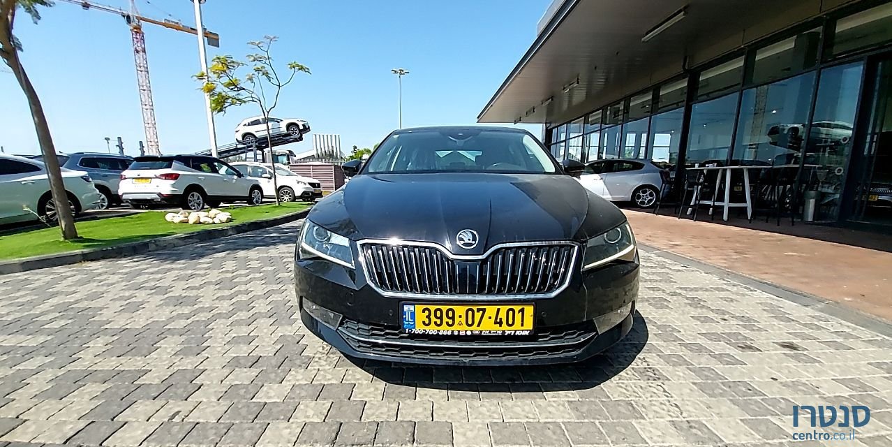 2018' Skoda Superb סקודה סופרב photo #6