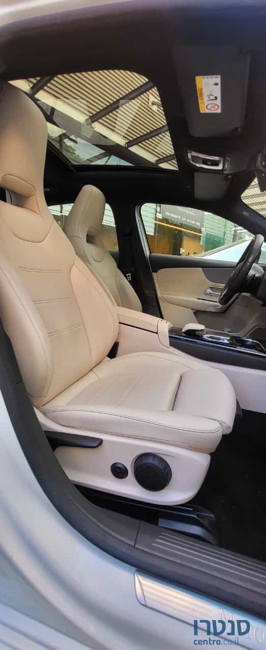 2019' Mercedes-Benz A-Class מרצדס photo #5