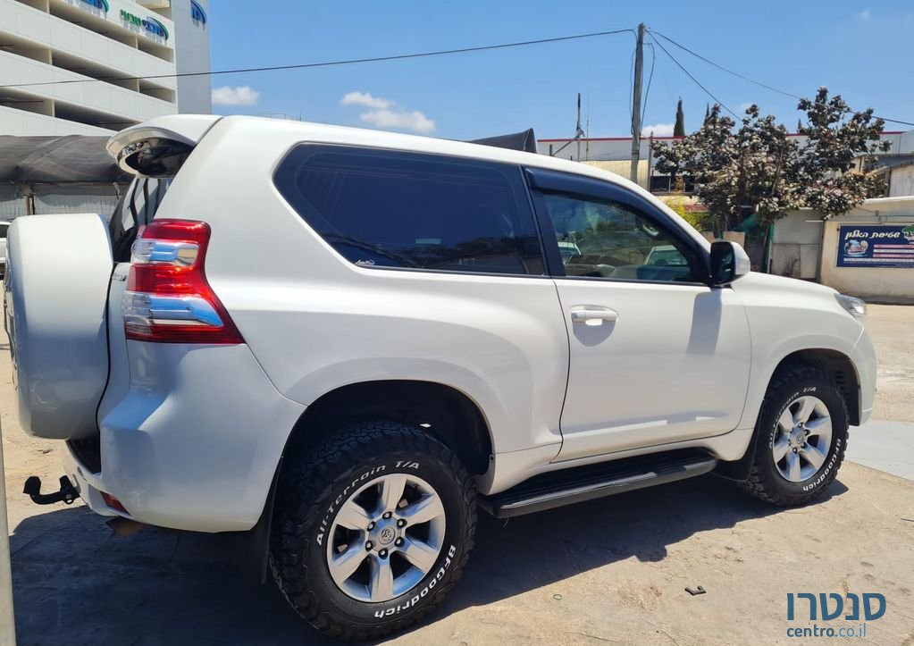 2015' Toyota Land Cruiser טויוטה לנד קרוזר photo #1