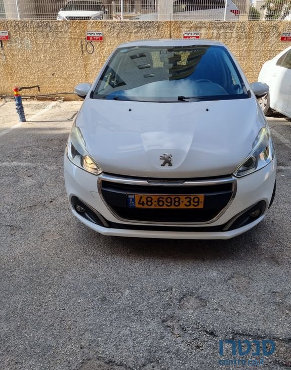 2016' Peugeot 208 פיג'ו photo #1