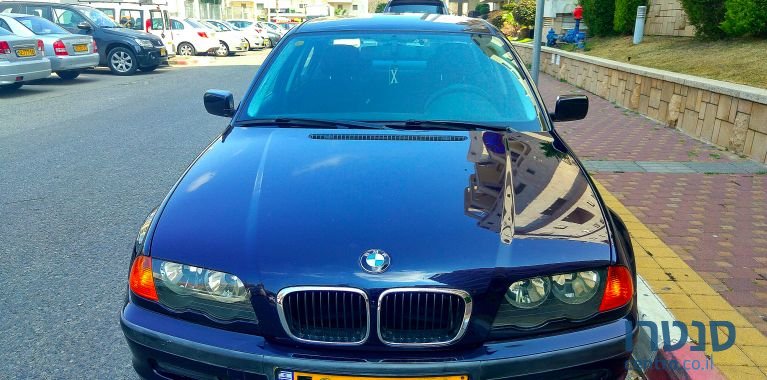2000' BMW 318 photo #2
