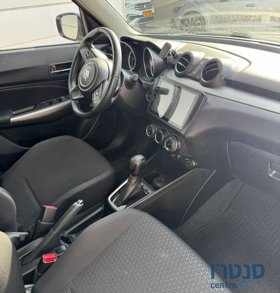 2021' Suzuki Swift סוזוקי סוויפט photo #5