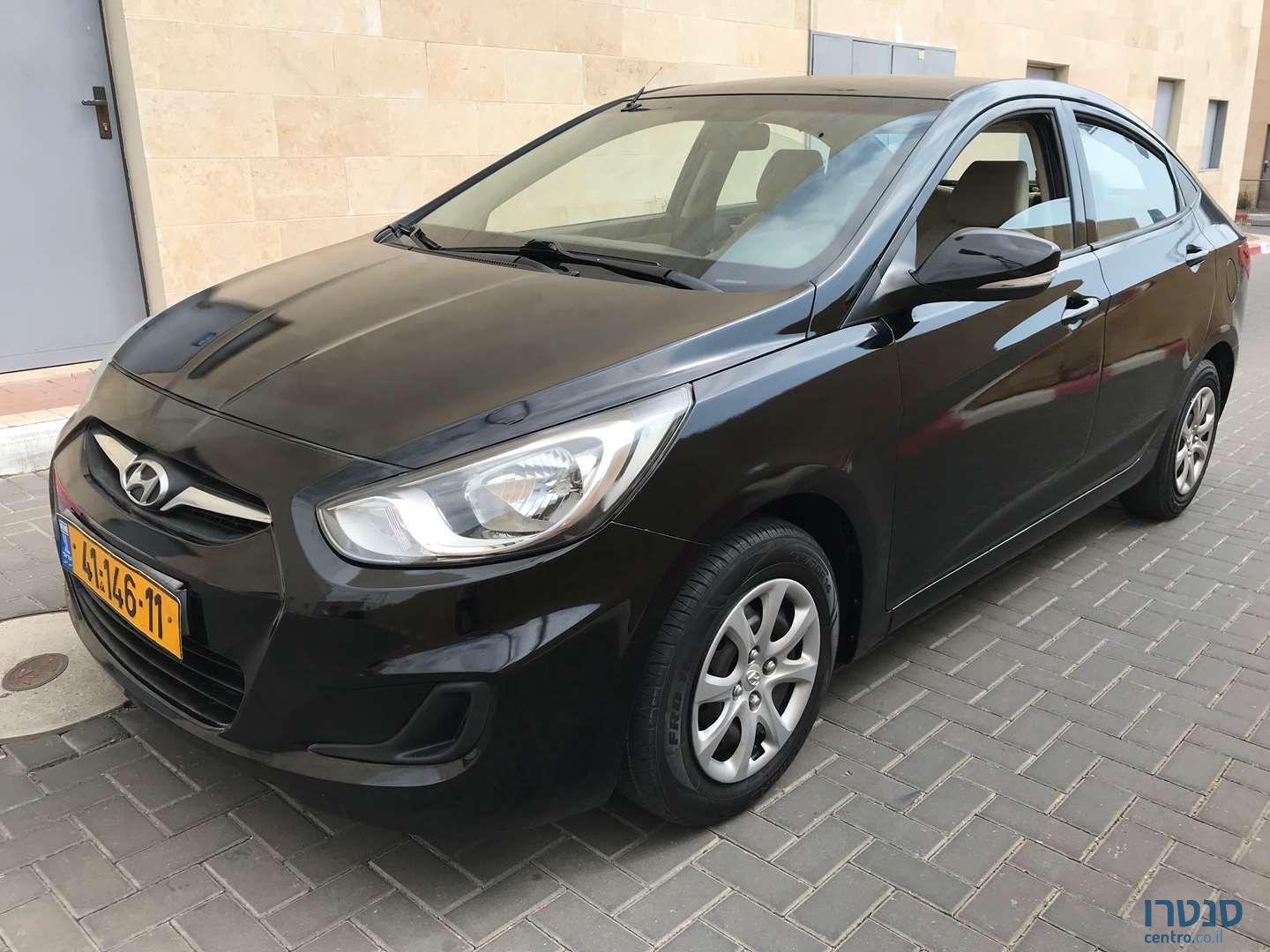 2013' Hyundai i25 יונדאי photo #4