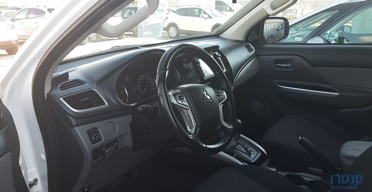 2019' Mitsubishi L200 מיצובישי טרייטון photo #3