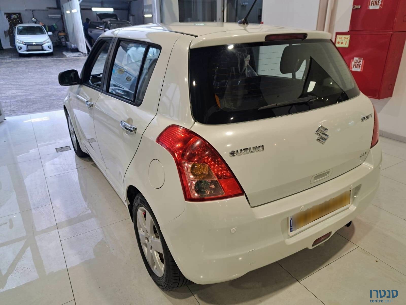 2008' Suzuki Swift photo #4