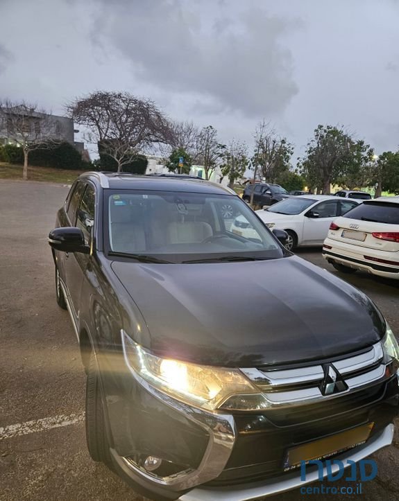 2015' Mitsubishi Outlander מיצובישי אאוטלנדר photo #3