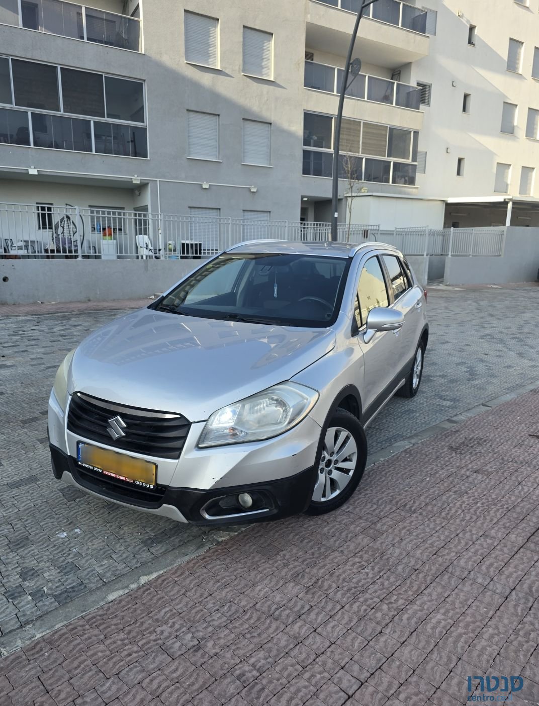 2013' Suzuki SX4 סוזוקי קרוסאובר photo #1