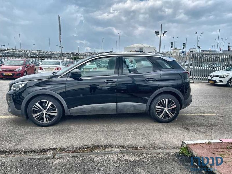 2017' Peugeot 3008 פיג'ו photo #4