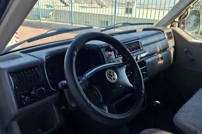 2003' Volkswagen Transporter פולקסווגן טרנספורטר