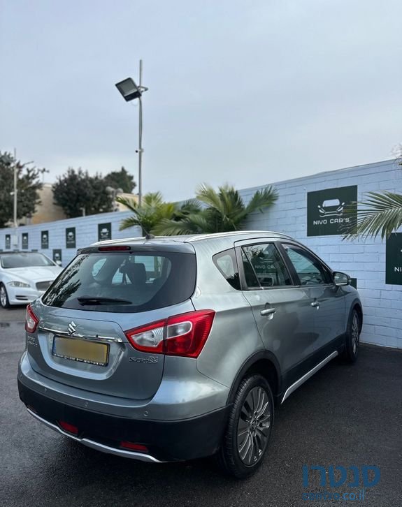 2016' Suzuki SX4 סוזוקי קרוסאובר photo #6