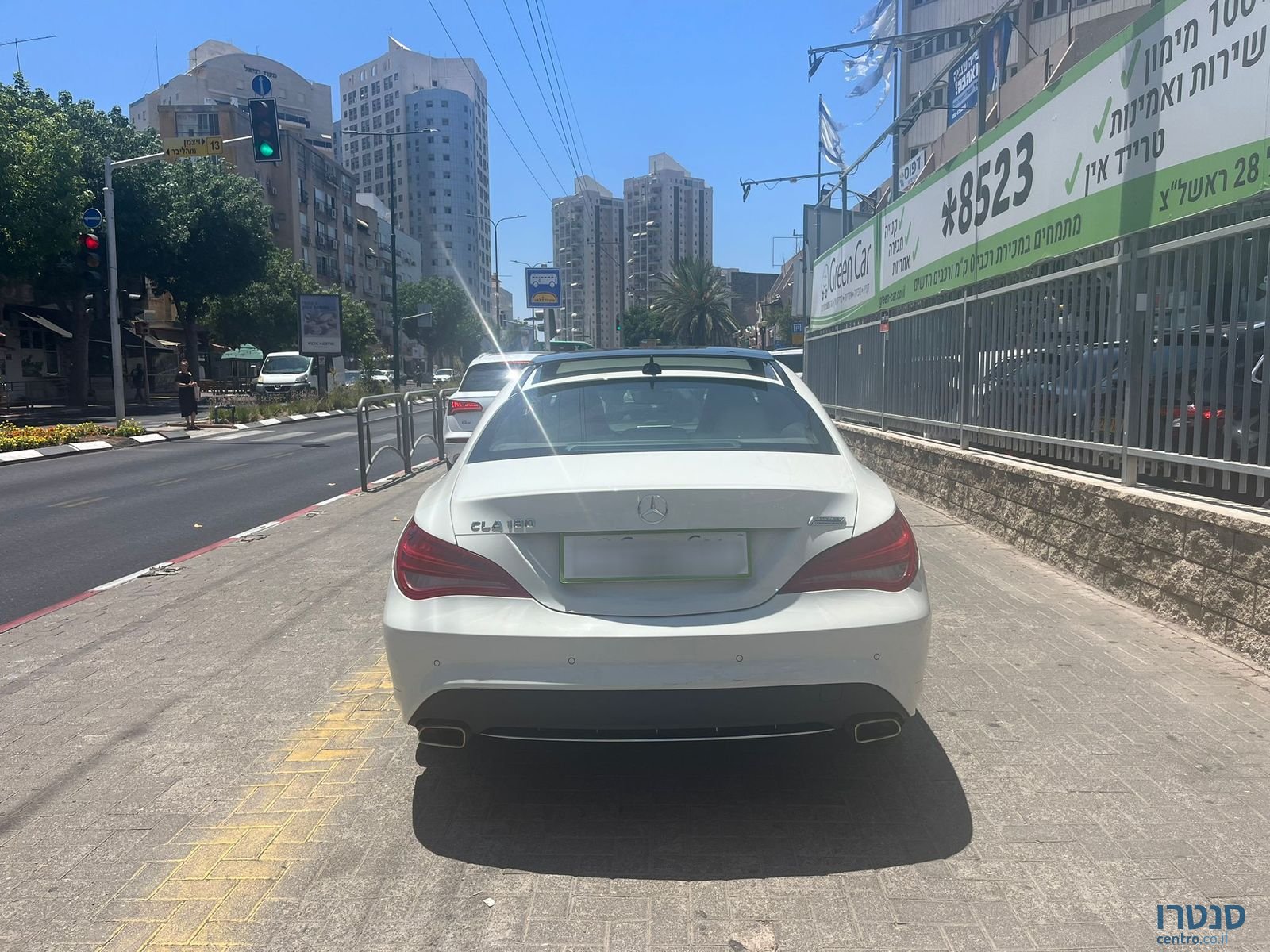 2017' Mercedes-Benz CLA photo #6