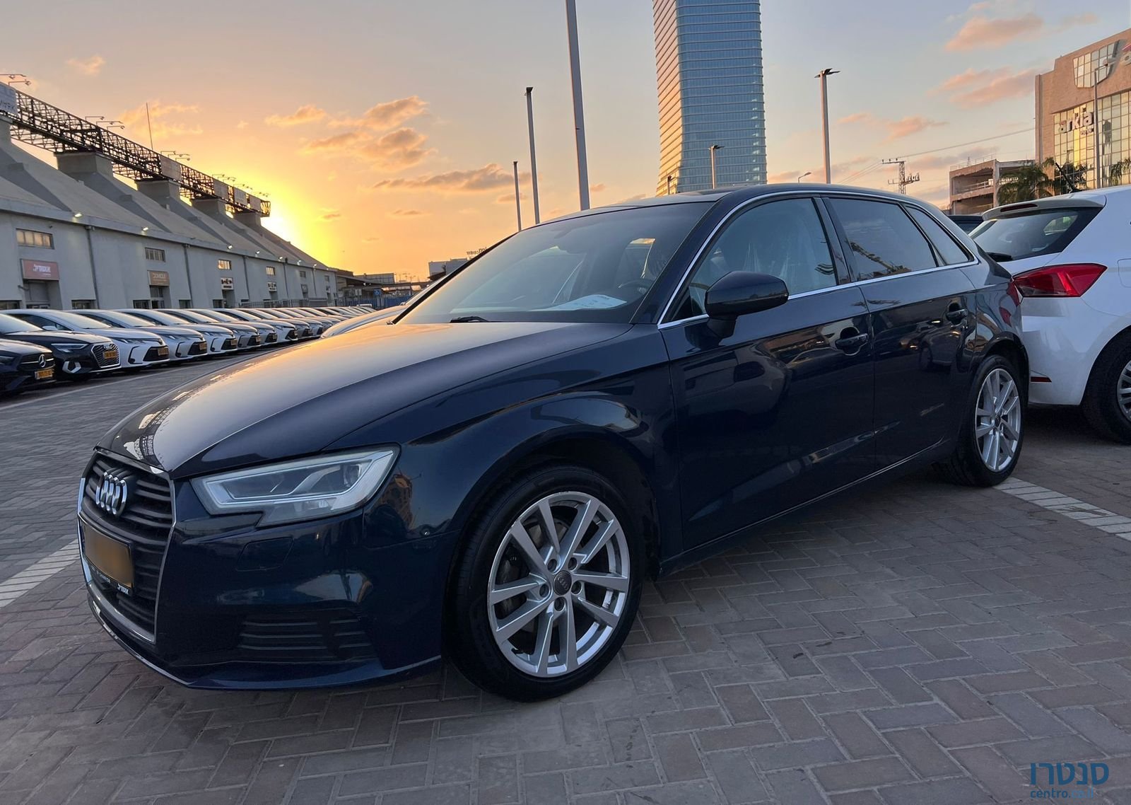 2017' Audi A3 אאודי photo #1