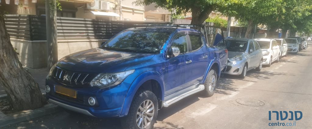2018' Mitsubishi L200 4X4 מיצובישי טרייטון photo #3