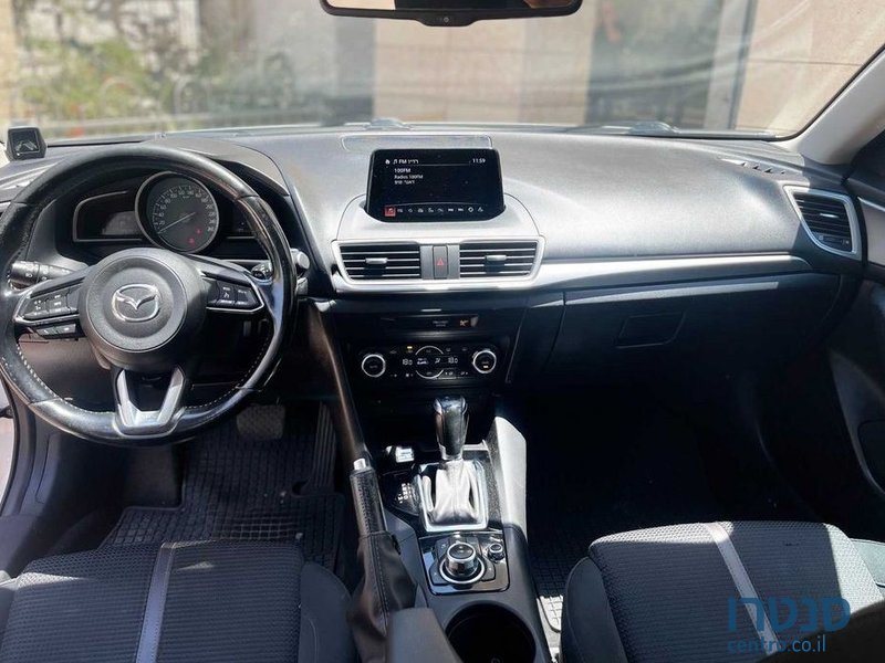 2019' Mazda 3 מאזדה photo #3