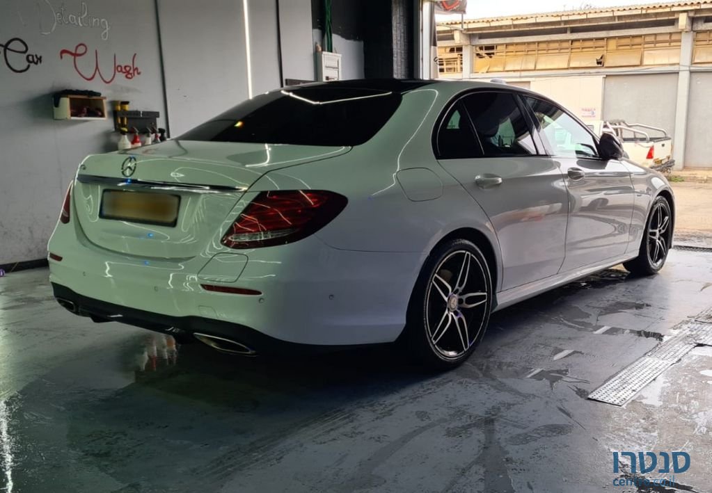 2017' Mercedes-Benz E-Class מרצדס photo #4
