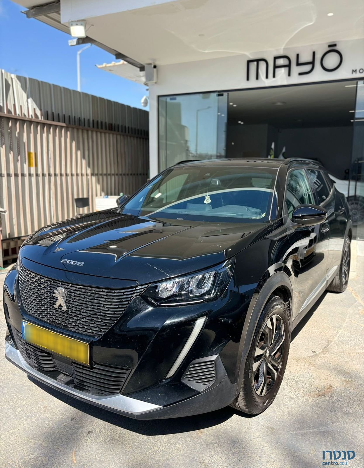 2023' Peugeot 2008 פיג'ו photo #1