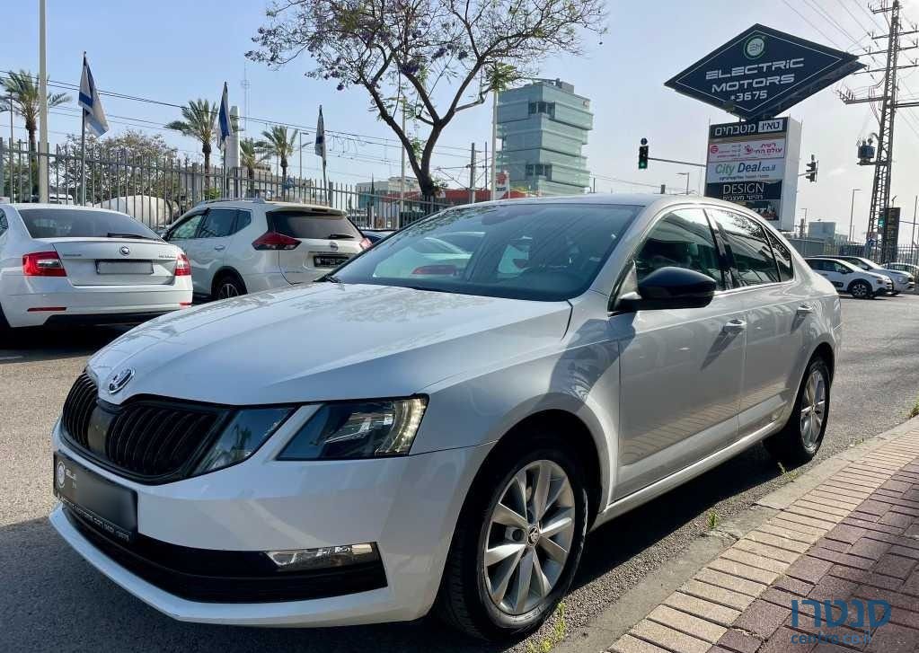 2020' Skoda Octavia סקודה אוקטביה photo #1