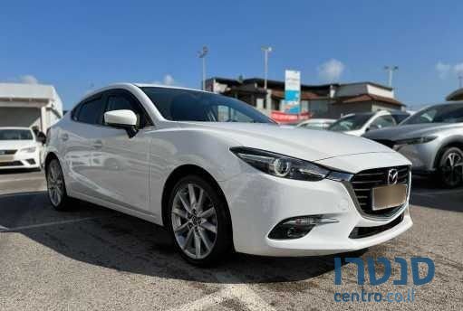 2019' Mazda 3 מאזדה photo #1