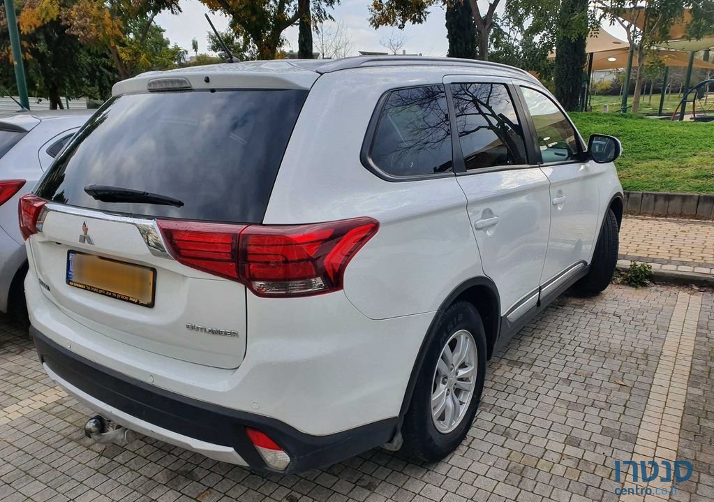 2016' Mitsubishi Outlander מיצובישי אאוטלנדר photo #2