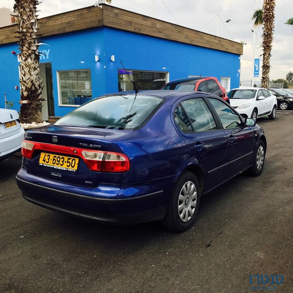 2003' SEAT Toledo photo #1