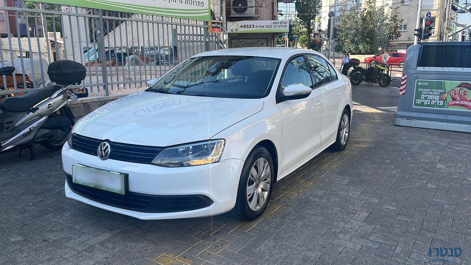 2014' Volkswagen Jetta photo #3