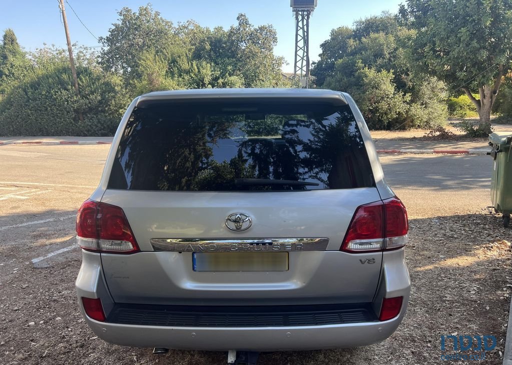 2008' Toyota Land Cruiser טויוטה לנד קרוזר photo #3
