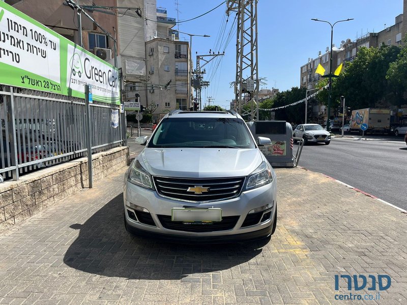 2018' Chevrolet Traverse photo #3