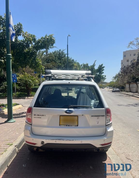 2011' Subaru Forester סובארו פורסטר photo #2