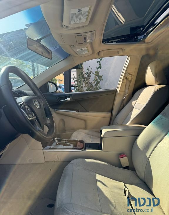 2014' Toyota Camry טויוטה קאמרי photo #2