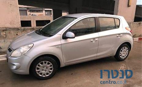 2011' Hyundai i20 יונדאי אינספייר photo #1