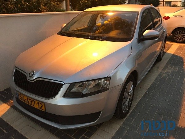 2014' Skoda Octavia photo #1