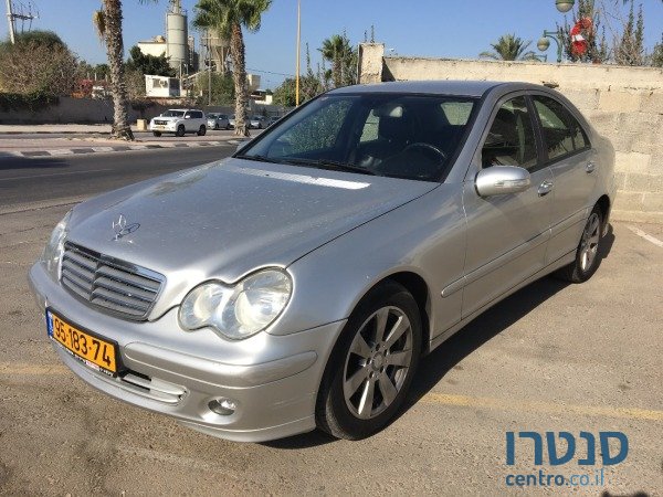 2007' Mercedes-Benz C-Class photo #1