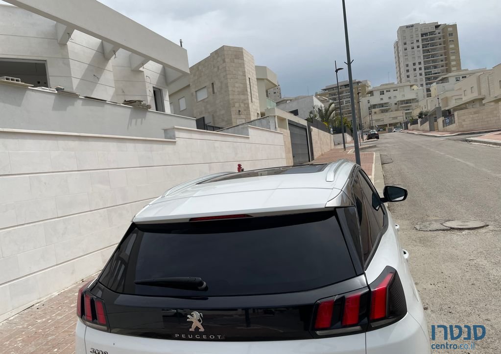 2020' Peugeot 3008 פיג'ו photo #3