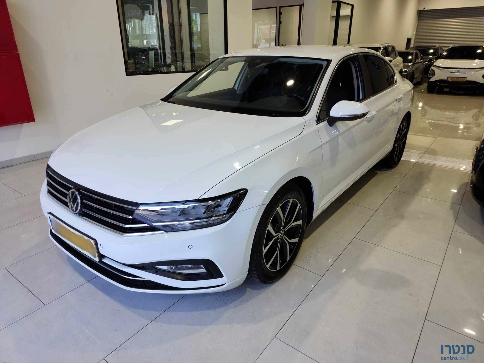 2021' Volkswagen Passat photo #1