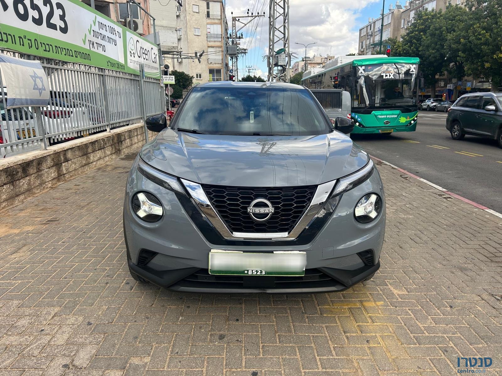 2023' Nissan Juke photo #1