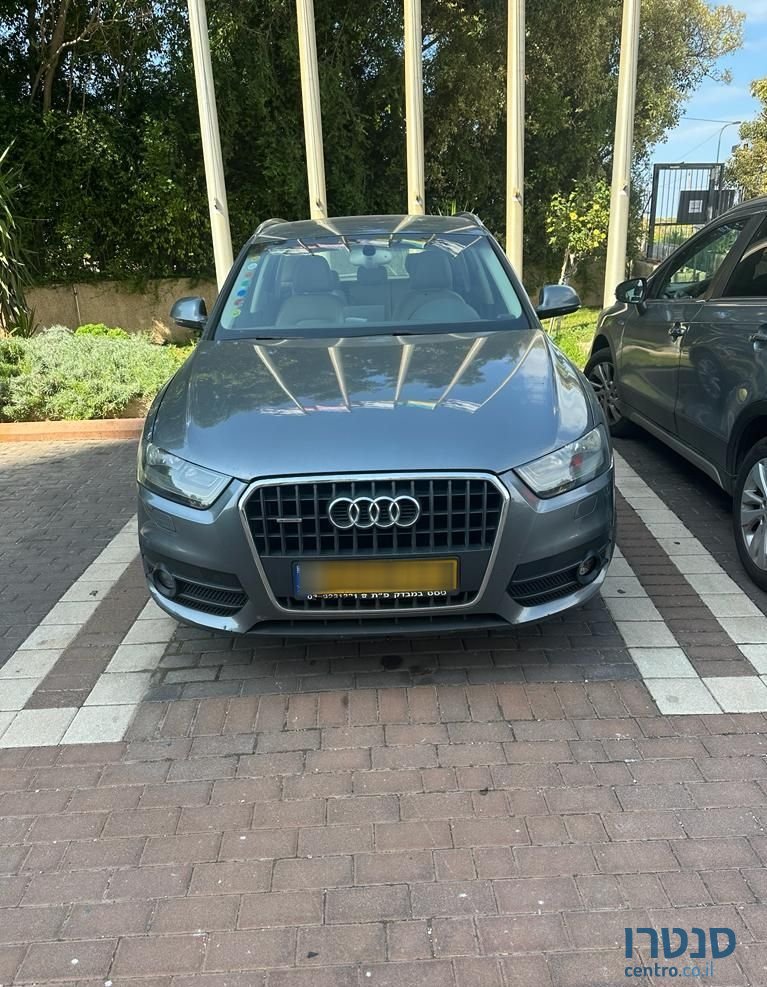2013' Audi Q3 אאודי photo #1