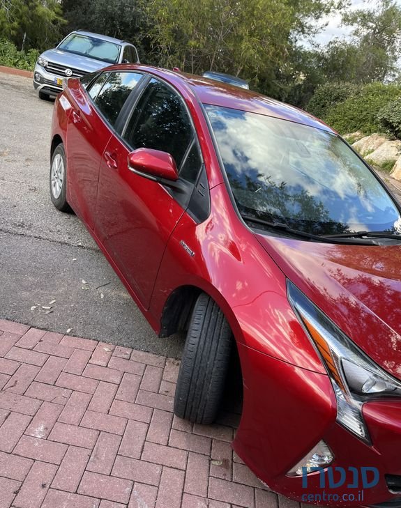 2016' Toyota Prius טויוטה פריוס photo #2