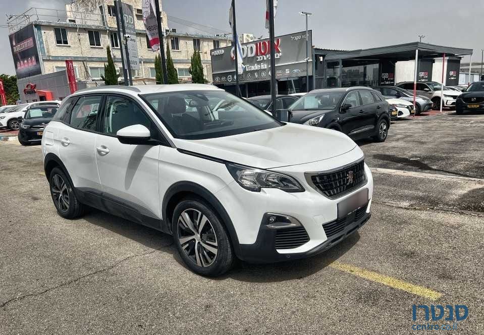 2020' Peugeot 3008 פיג'ו photo #1