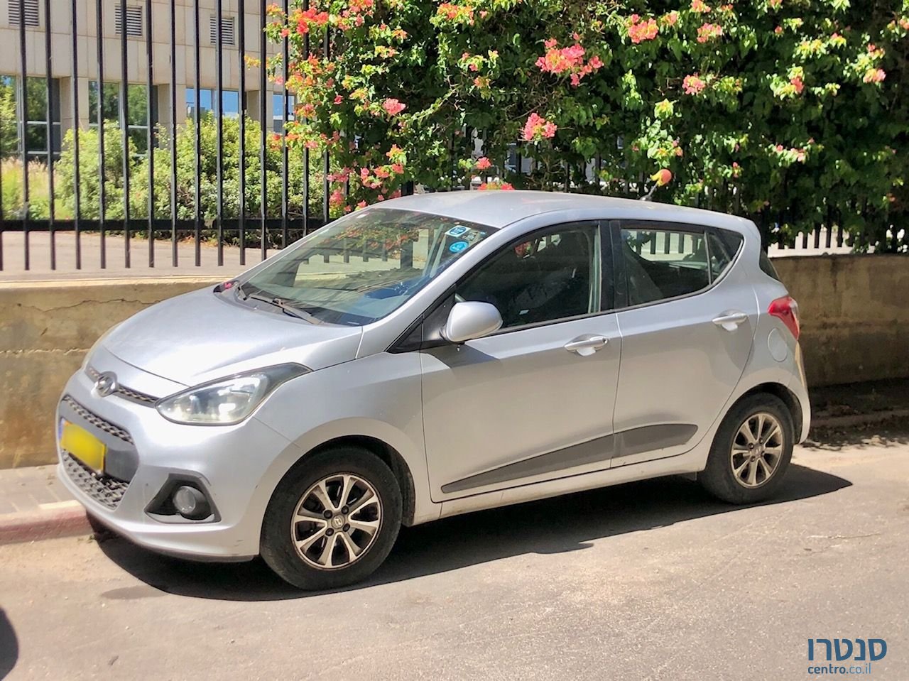 2014' Hyundai i10 יונדאי photo #1