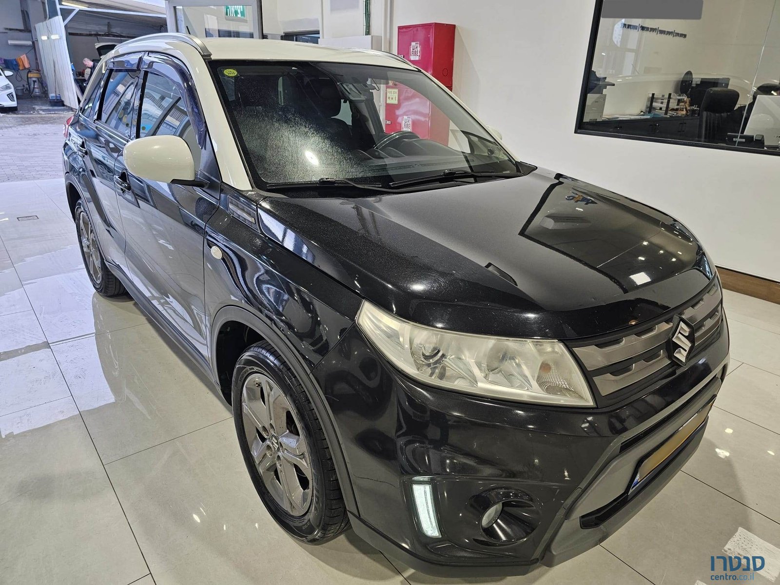 2016' Suzuki Vitara photo #2