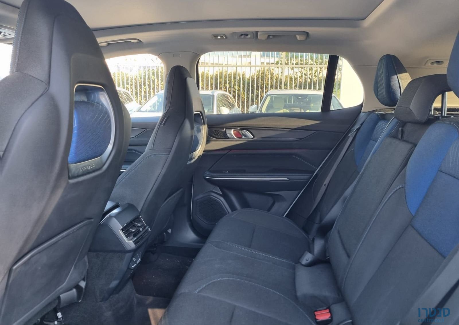 2023' Lynk & Co 01 לינק אנד קו photo #4