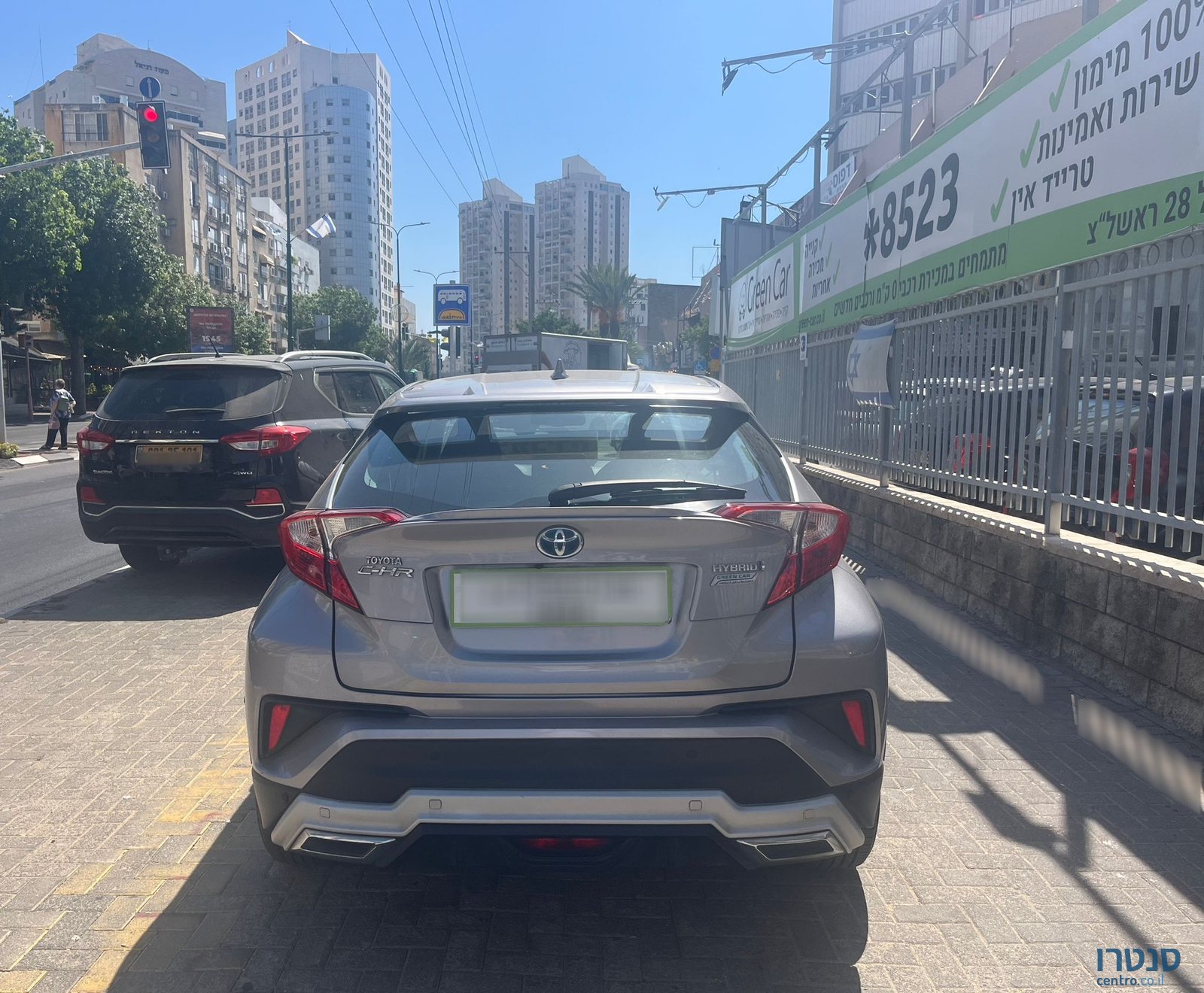 2019' Toyota C-HR photo #5