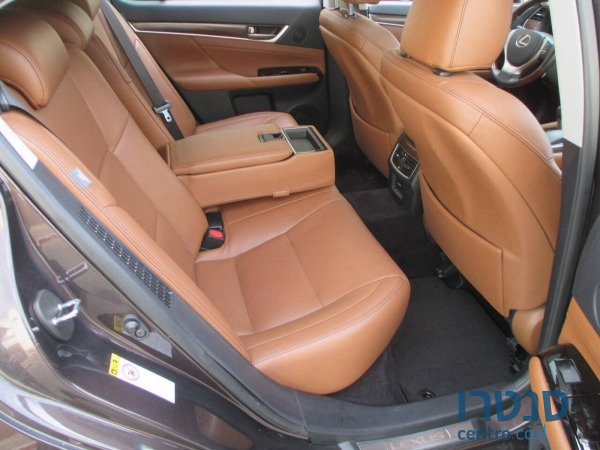 2012' Lexus GS photo #5