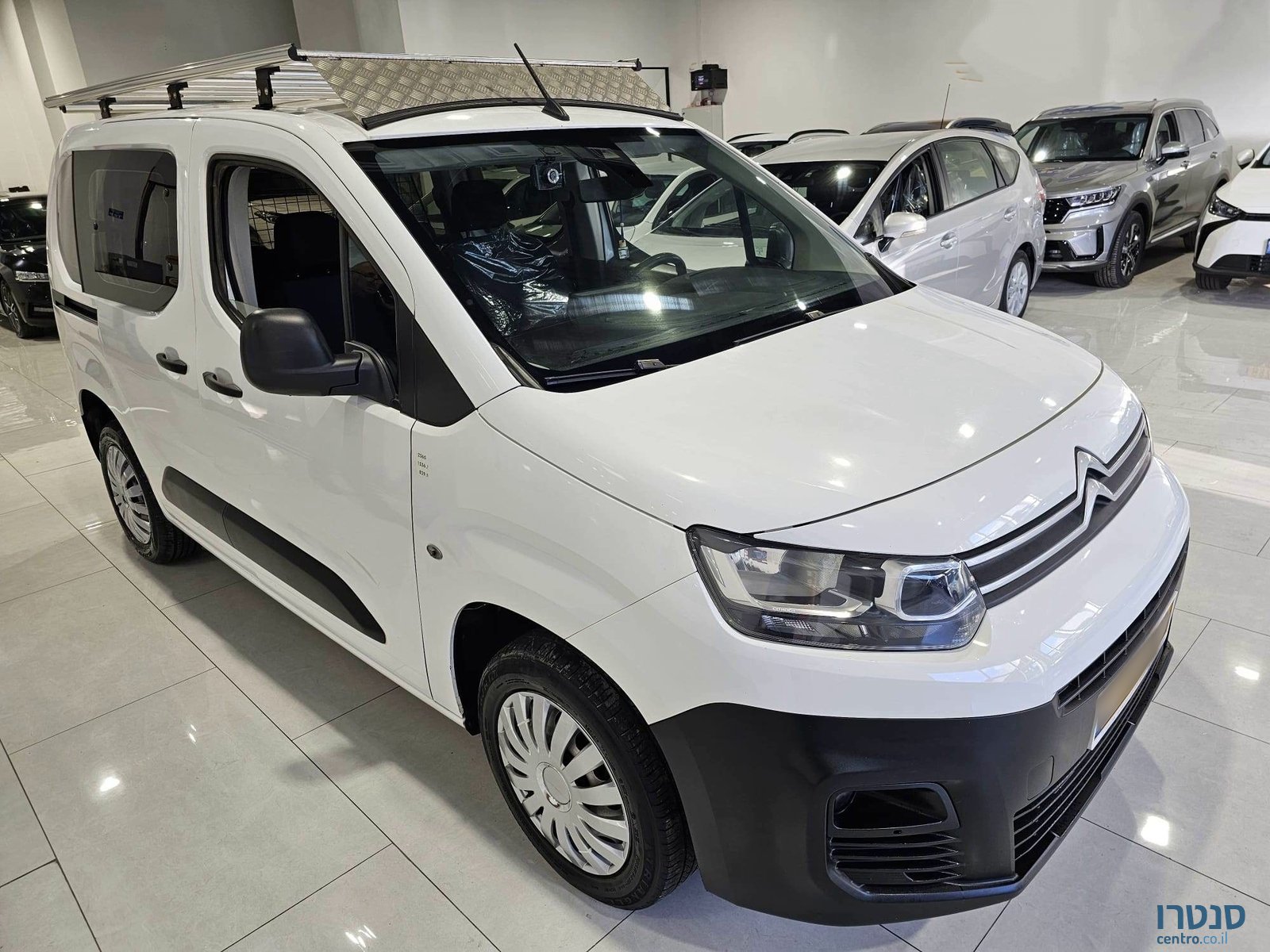 2020' Citroen Berlingo photo #2
