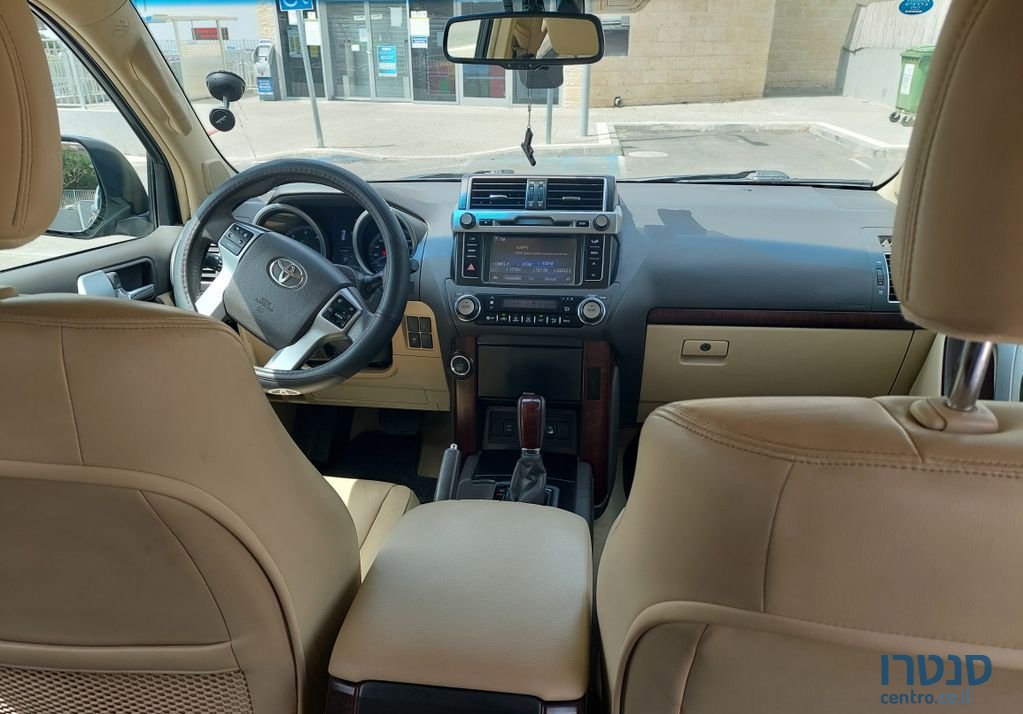 2018' Toyota Land Cruiser טויוטה לנד קרוזר photo #5