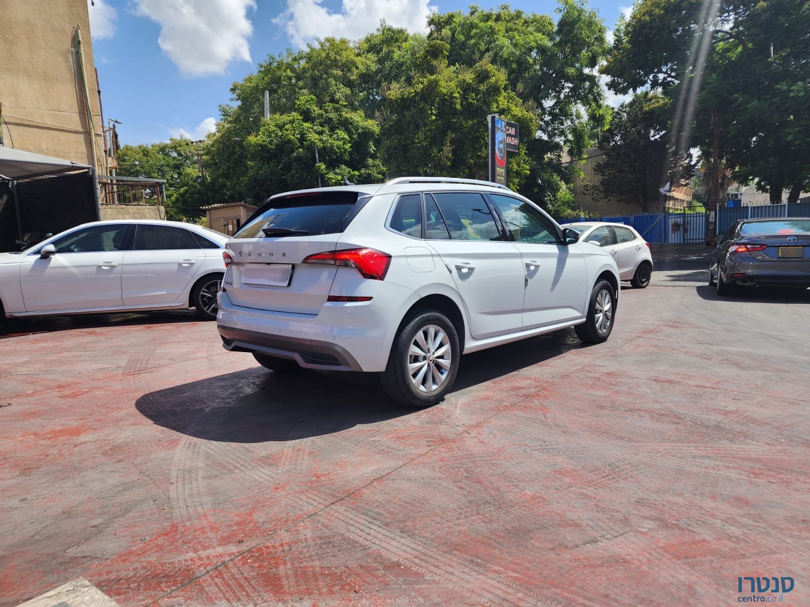 2020' Skoda Kamiq photo #2