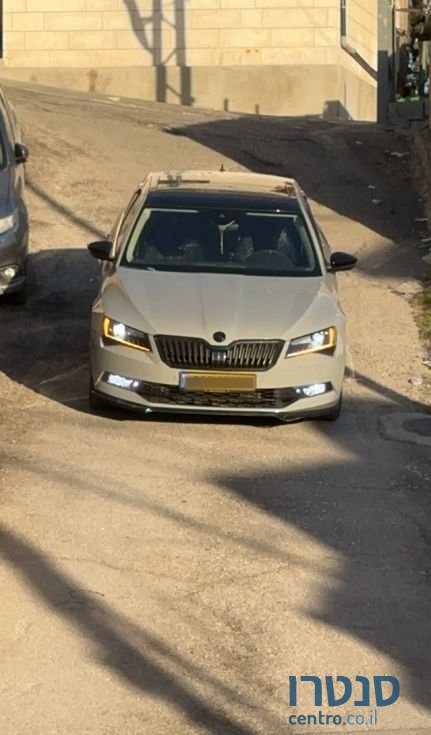 2019' Skoda Superb סקודה סופרב photo #3