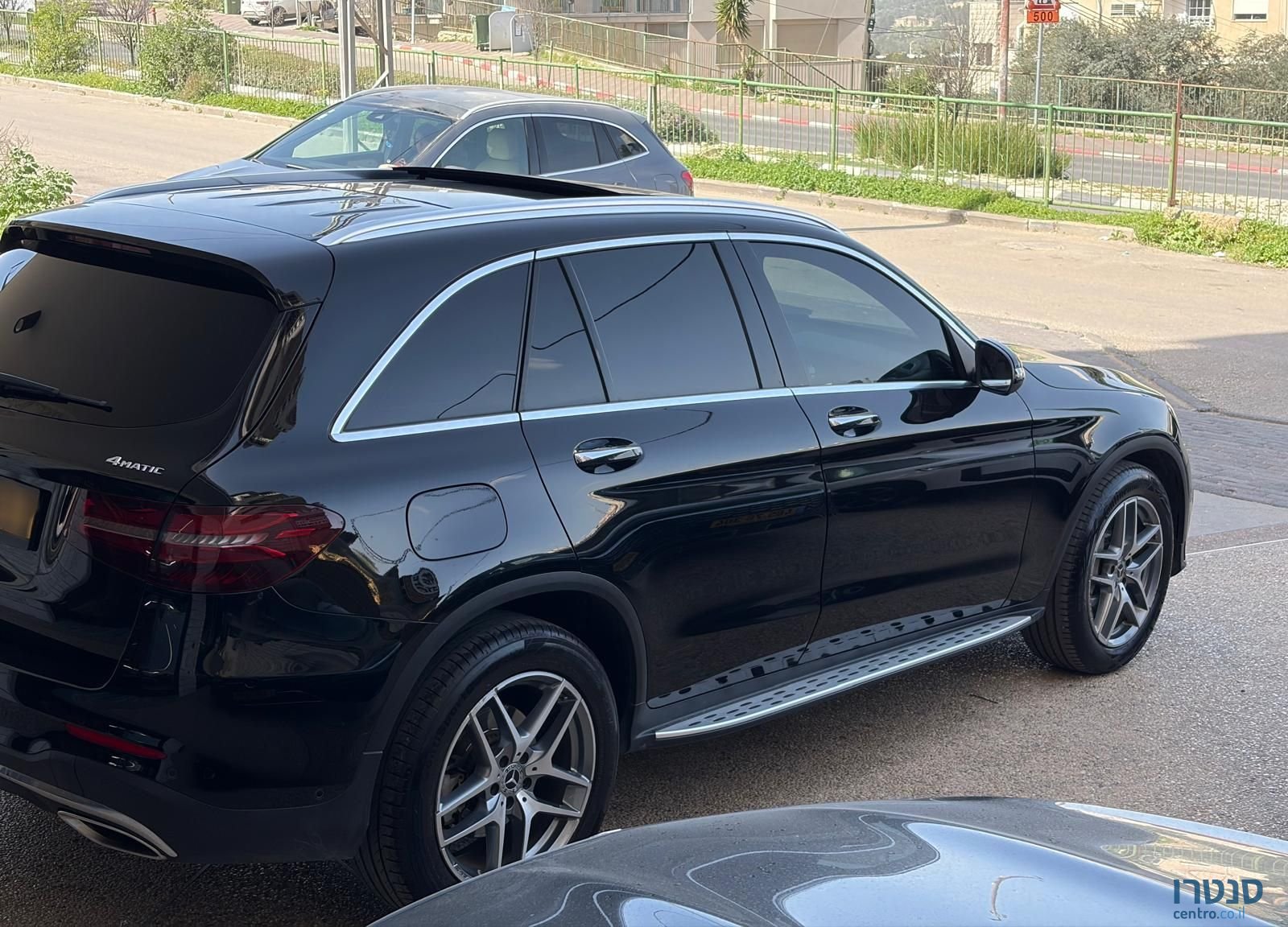 2019' Mercedes-Benz GLC מרצדס-בנץ photo #3